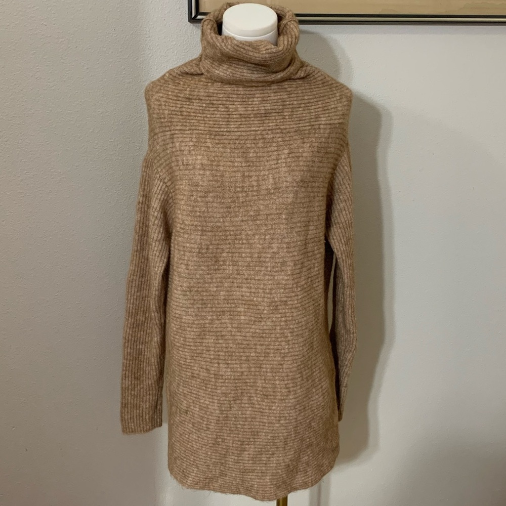 H&M Wool Mohair Blend Tan Turtleneck Sweater XS